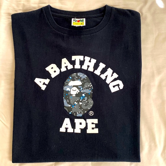 A Bathing Ape T-shirt - Picture 1 of 8